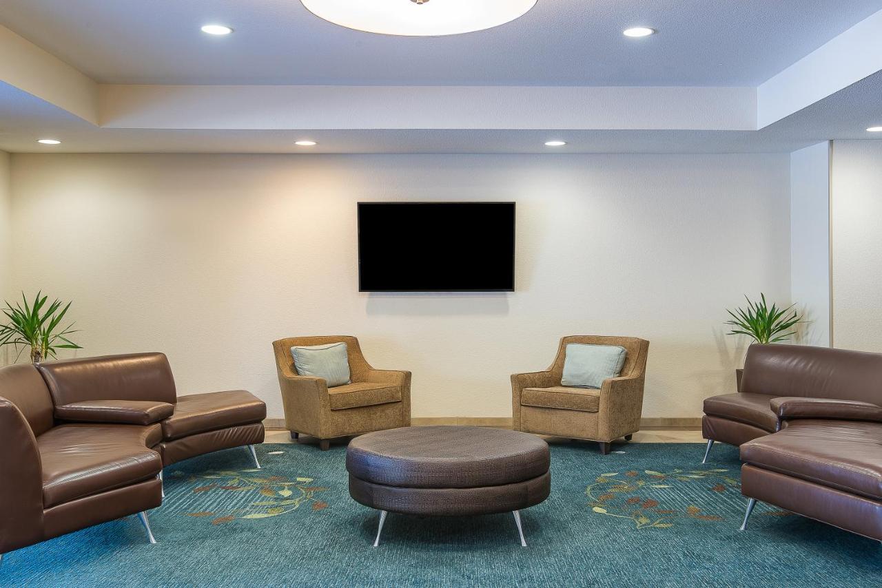 Candlewood Suites Bloomington By Ihg Zewnętrze zdjęcie